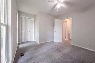 909 Axis Cir, Hope Mills, NC 28348 - Photo 14