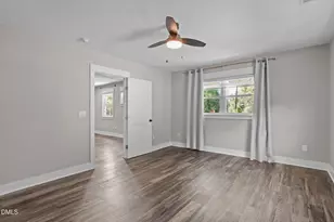 127 & 129 Barnhill St, Durham, NC 27707 - Photo 18