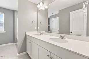 755 Creekway Dr, Fuquay-Varina, NC 27526 - Photo 32