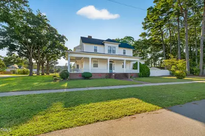 301 NW Railroad Street, Pikeville, NC 27863 - Photo 2
