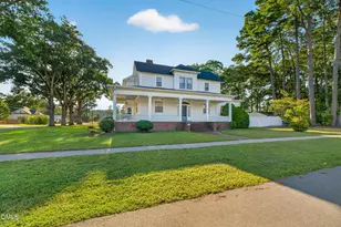 301 NW Railroad St, Pikeville, NC 27863 - Photo 2