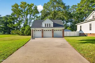 301 NW Railroad St, Pikeville, NC 27863 - Photo 46
