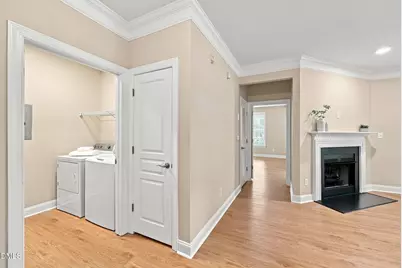512 Ives Court, Chapel Hill, NC 27514 - Photo 4