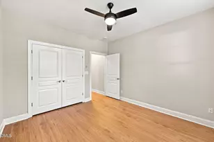 512 Ives Ct, Chapel Hill, NC 27514 - Photo 20
