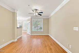 512 Ives Ct, Chapel Hill, NC 27514 - Photo 8