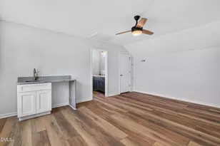 5542 Wade Park Blvd, Raleigh, NC 27607 - Photo 52