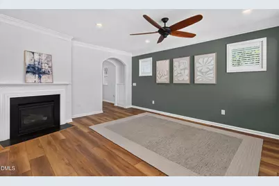 5542 Wade Park Boulevard, Raleigh, NC 27607 - Photo 10