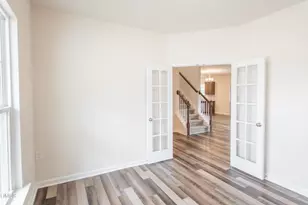 8400 Jordan Meadow Dr, Fuquay-Varina, NC 27526 - Photo 6