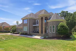 120 Rolling Meadows Ln S, Chapel Hill, NC 27517 - Photo 4