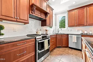 120 Rolling Meadows Ln S, Chapel Hill, NC 27517 - Photo 18