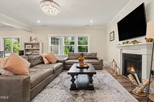 129 Cassada Ct, Holly Springs, NC 27540 - Photo 10