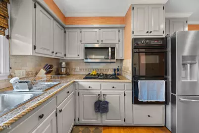 1228 Ridgecrest Avenue, Burlington, NC 27215 - Photo 10