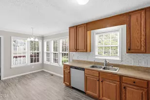 178 Trenburg Pl, Clayton, NC 27520 - Photo 20