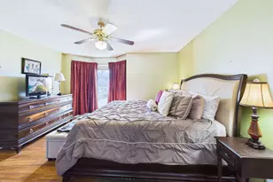 2301 Lockwood Folly Ln, Raleigh, NC 27610 - Photo 20