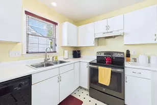 2301 Lockwood Folly Ln, Raleigh, NC 27610 - Photo 16
