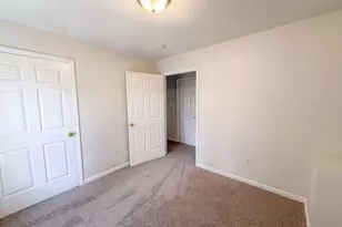 102 Jubilee Dr, Chapel Hill, NC 27516 - Photo 4