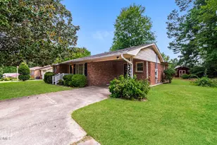 219 Windsor Dr, Roxboro, NC 27573 - Photo 6