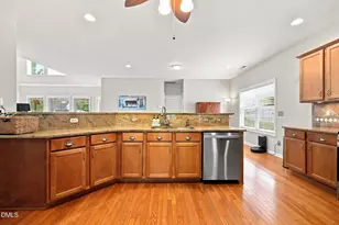 112 Presidents Walk Ln, Cary, NC 27519 - Photo 22
