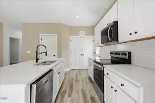244 Chartres St, Fuquay Varina, NC 27526 - Photo 8