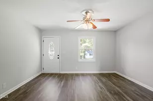 40 Lester St, Angier, NC 27501 - Photo 6