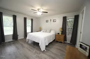 4033 St Edmunds Ln, Apex, NC 27539 - Photo 4