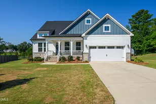 16 Blue Monarch Ln, Fuquay Varina, NC 27526 - Photo 2