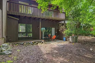 303 Deepwood Rd, Chapel Hill, NC 27514 - Photo 20