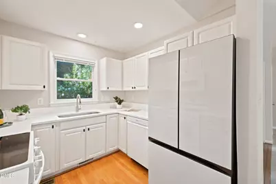305 McGregor Drive #B, Chapel Hill, NC 27514 - Photo 10