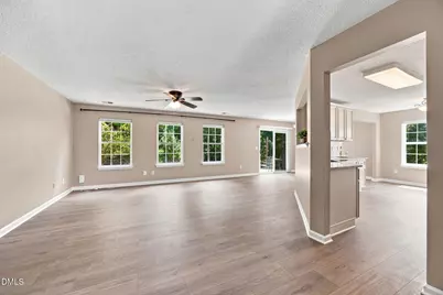 105 Thornton Green Place, Holly Springs, NC 27540 - Photo 14