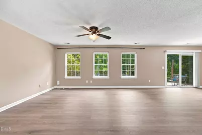 105 Thornton Green Place, Holly Springs, NC 27540 - Photo 16