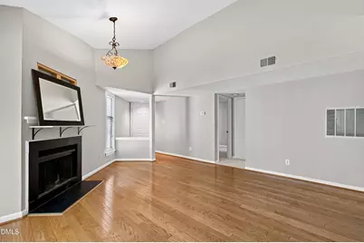 1061 Wirewood Drive #301, Raleigh, NC 27605 - Photo 8