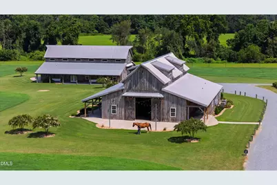 2725 Benson Hardee Road, Benson, NC 27504 - Photo 10