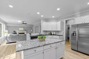 1019 Bianco Dr, Raleigh, NC 27607 - Photo 14