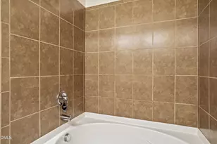 76 Pocono Dr, Durham, NC 27705 - Photo 24
