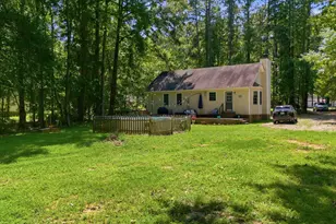 249 Wyndfall Ln, Clayton, NC 27527 - Photo 2