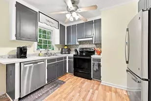 249 Wyndfall Ln, Clayton, NC 27527 - Photo 8