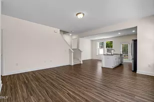 31 Wildflower Cir, Clayton, NC 27520 - Photo 8