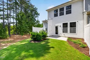 31 Wildflower Cir, Clayton, NC 27520 - Photo 34