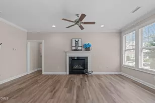 4031 Overcup Oak Ln, Cary, NC 27519 - Photo 6