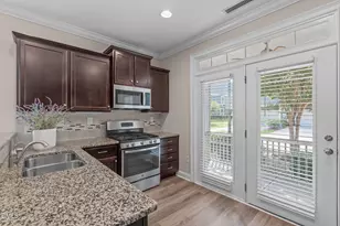 4031 Overcup Oak Ln, Cary, NC 27519 - Photo 12