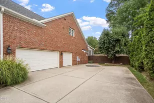 10840 Round Brook Cir, Raleigh, NC 27617 - Photo 66