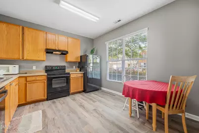 8520 Silhouette Place, Raleigh, NC 27613 - Photo 6