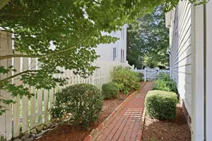 124 Tharrington Dr, Chapel Hill, NC 27516 - Photo 36