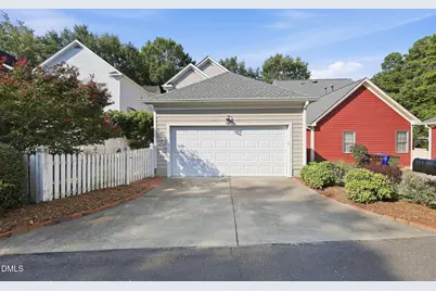 124 Tharrington Drive, Chapel Hill, NC 27516 - Photo 38
