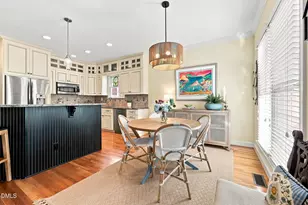 124 Tharrington Dr, Chapel Hill, NC 27516 - Photo 10