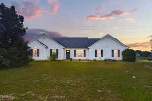 2551 Crumpler Dr, Hope Mills, NC 28348 - Photo 1