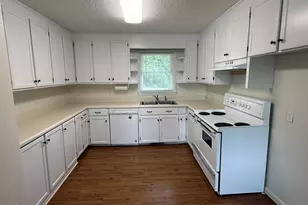 65 Bunn Ave, Zebulon, NC 27597 - Photo 12