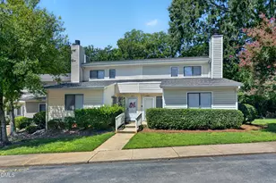 5823 Shady Grove Cir, Raleigh, NC 27609 - Photo 1