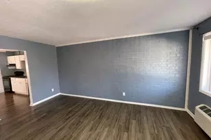302 Brazil St, Goldsboro, NC 27530 - Photo 2