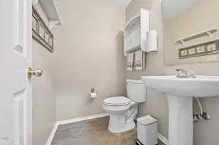 1024 Lockberry Ct, Clayton, NC 27520 - Photo 14